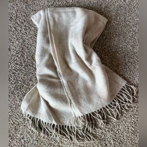 Coach Signature Canvas Scarf